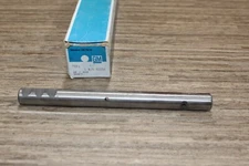 NOS GM CHEVY GMC SM465 TRANSMISSION 3rd 4th SHIFT FORK SHAFT GM 15592256