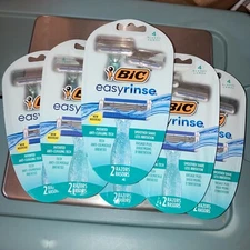 6 BIC Easy Rinse 4-Blade Quad Woman’s Disposable Razor