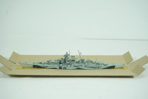 Navis Neptun Ship Model 1001 Tirpitz Camouflage WWII German Battleship S2