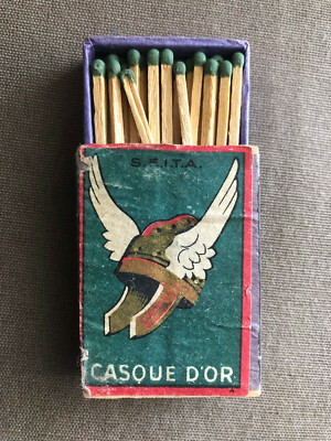 Boite d'allumettes '' casque d'or ''  de la seconde guerre mondiale - neuve