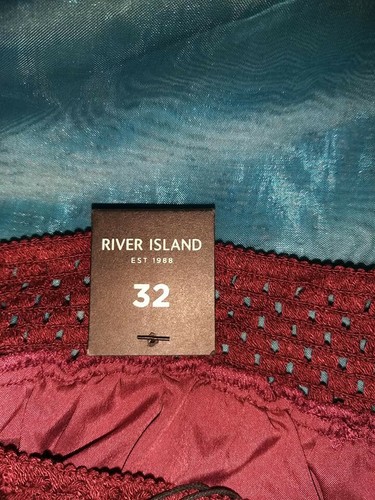 RIVER ISLAND Burgundy Lace SHORTS Brand New Women UK Size 6/8 - Picture 5 of 9