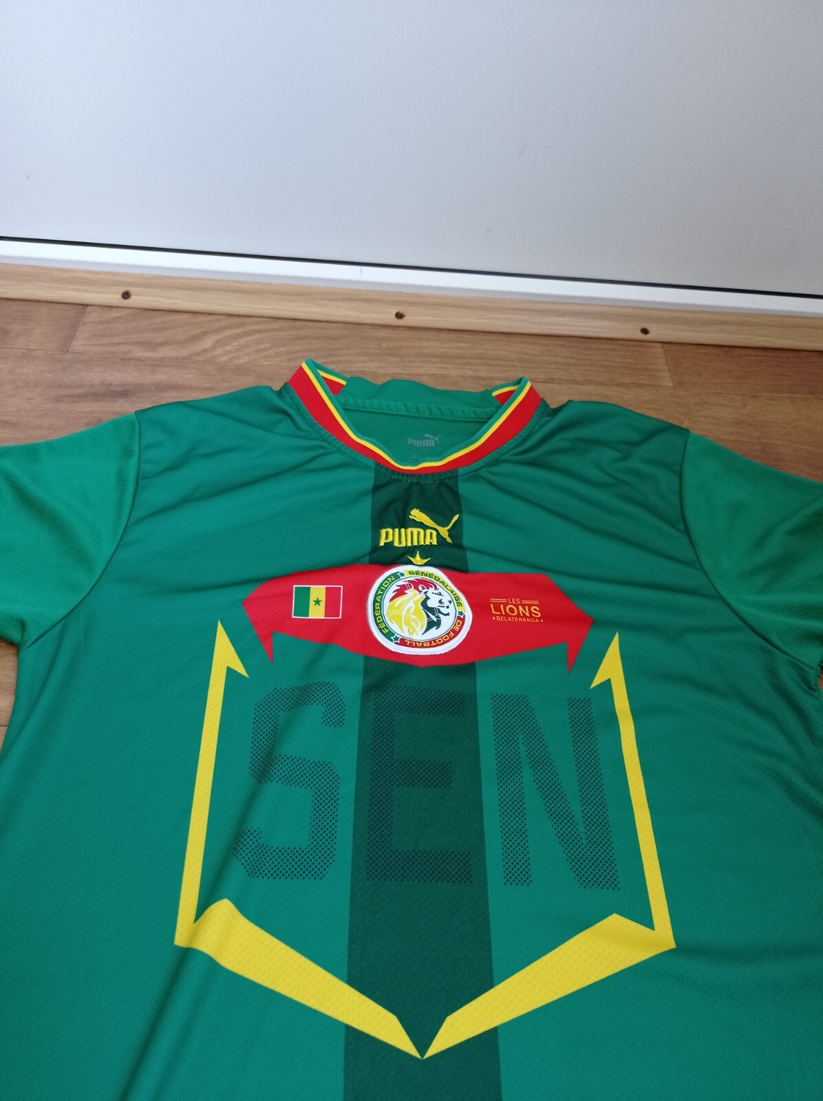 Senegal  Home Football Shirt Soccer Jersey Size L Adult thumbnail 2