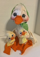 Vintage 1972 Annalee 12" Mother Duck w Bonnet/Ducklings 6" Lot of 3