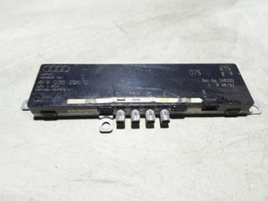 AUDI A6 4F2, C6 Antennenverstärker  4F9035225D 3.00 Diesel 171kw 2006 14446253