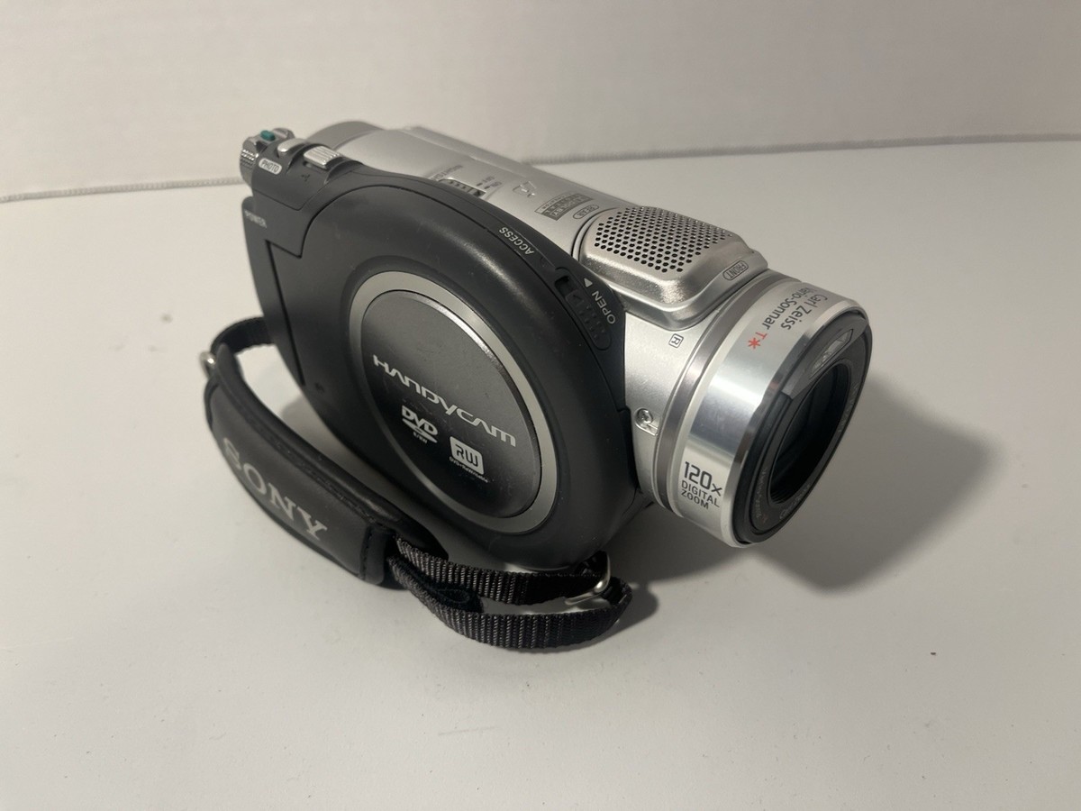 SONY Handycam DCR-DVD 505 4.0メガピクセル 本体 Amazon.com : Sony DCR-DVD505 4MP DVD Handycam Camcorder with
