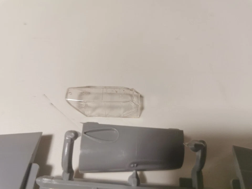 Airfix Messerschmitt Bf 109F 04101-4 1:48 as per photos , checked - Immagine 3 di 4