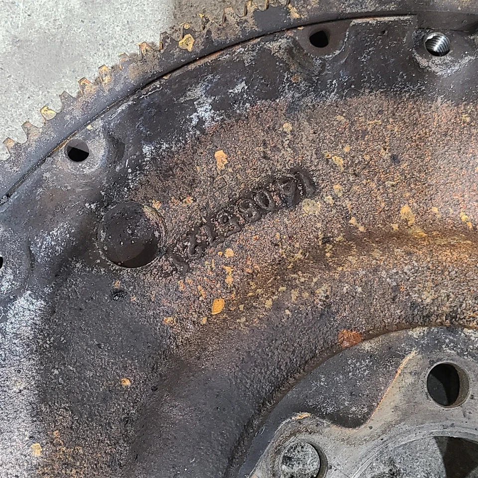 84-88 Corvette C4 Clutch Pressure Plate Disc Flywheel Aa7429 - Image 4 of 4