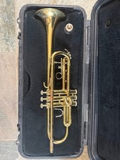 Bach TR300 TRUMPET with mouthpiece and case. Made in USA