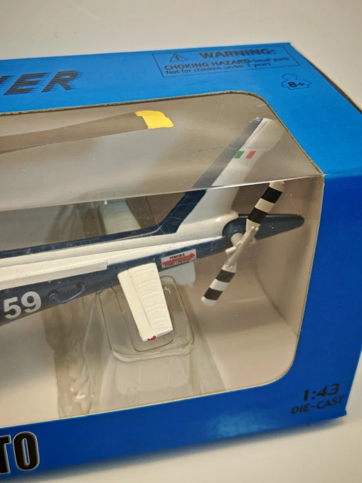 MODELLINO STATICO NEW RAY ELICOTTERO AGUSTA WESTLAND AW109 POLIZIA SCALA 1/43 - Immagine 3 di 4