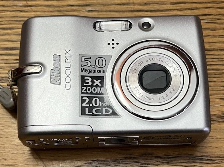 Nikon COOLPIX Nikon Coolpix L10 Digital Cameras 5-6.9 MP Maximum