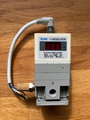 SMC ITV 2090 - 01N2N5 Elektropneumatischer Vakuum Regler