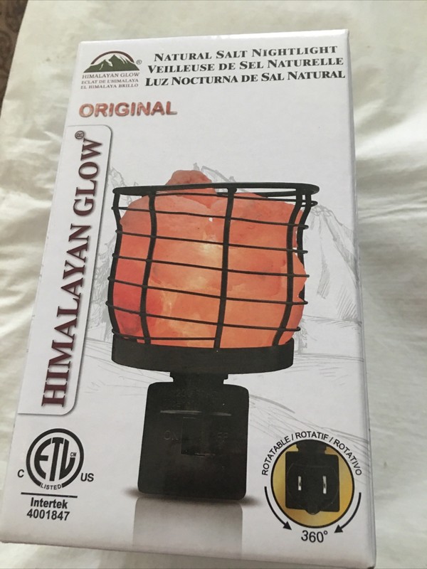 Himalayan Glow Basket Night Light With Salt Chucks NEW