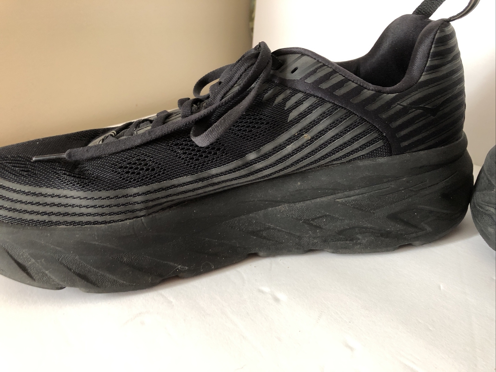 Hoka One One Bondi 6 Mens Running Shoes 