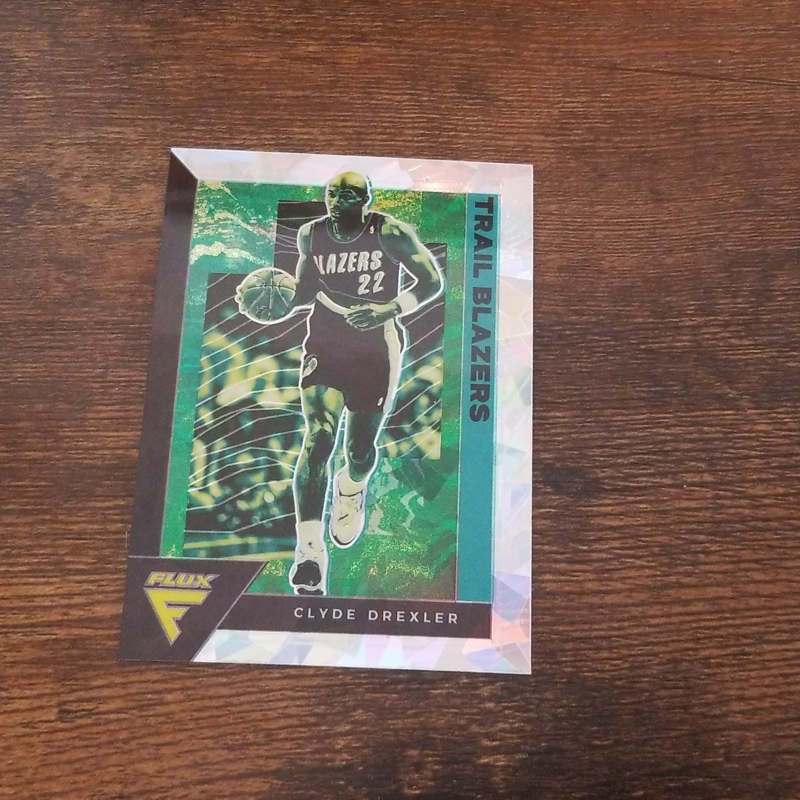 2020-21 Panini Flux Cracked Ice Fanatics #187 Clyde Drexler Blazers