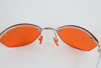Vintage 90s Y2K Streetwear Oval Red Tinted Sunglasses  display picture 3