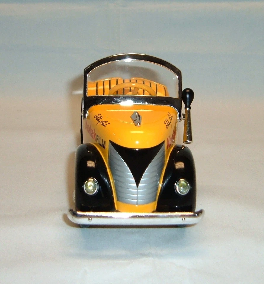 Kodak Crown Premiums Sterling Marlin 1941 Garton Pedal Car Diecast Bank 1:6 - Image 3 of 4