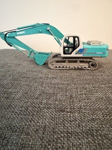 KOBELCO SK200-10 1/50 Scale Excavator Diecast Model Construction Machinery Japan