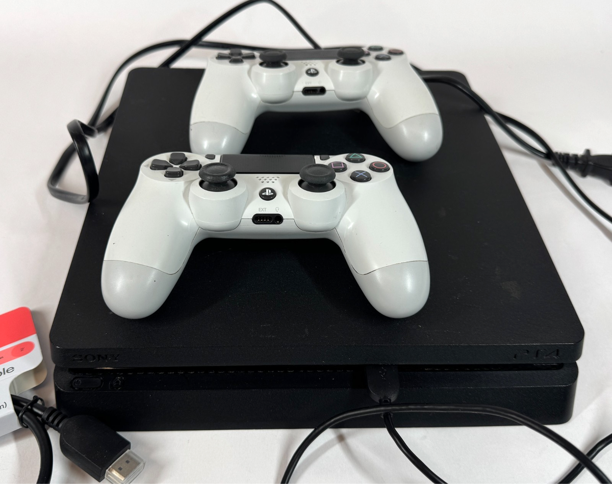 SONY PS4 Slim CUH-2115B Playstation 4 Console 1TB Bundle WORKS