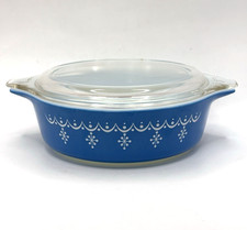 Vintage PYREX Snowflake Garland, 1 pt Covered...