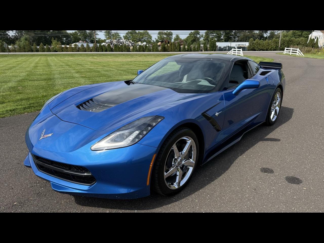 2014 Laguna Blue Chevrolet Corvette   | C7 Corvette Photo 2