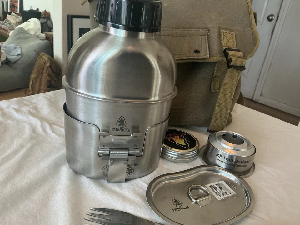 Lote de equipos de camping, kit Bushcraft/bug-out. Todos los artículos son nuevos Foto 3 de 4