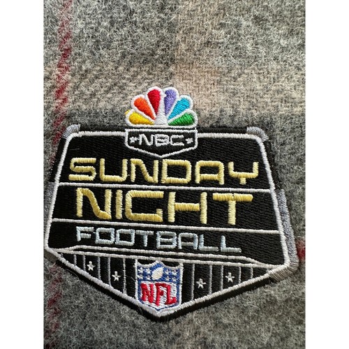 PENDELTON plaid wool blanket NBC SUNDAY NIGHT FOOTBALL LOGO, NFL, gray fringed - Picture 1 of 16