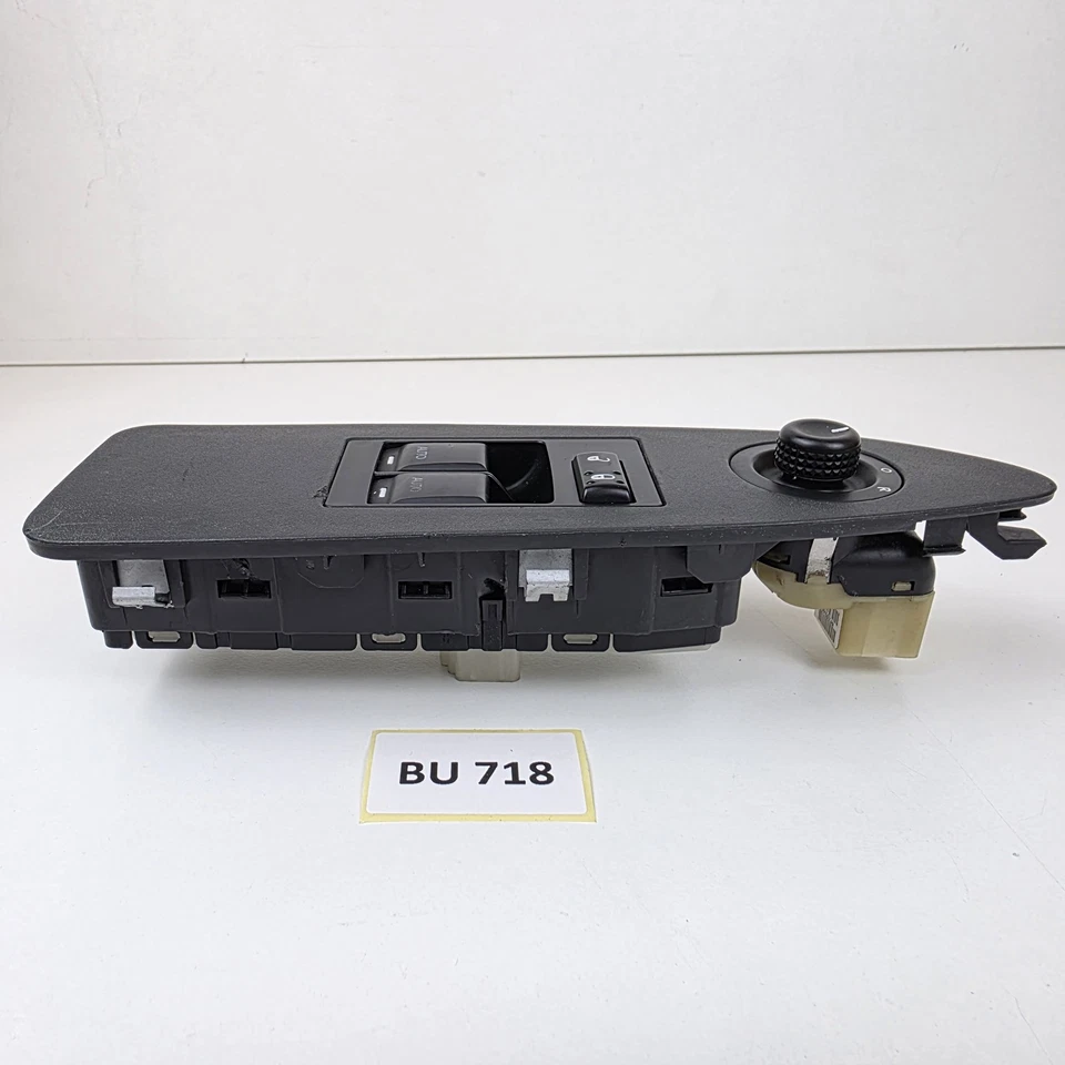 2009-2014 Dodge Challenger Window Switch Panel Controller Used 15197827619 - Image 4 of 4