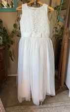 Elegant White Lace dress, size 8
