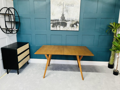 West Ulme Mid Century Esstisch ausziehbar 183cm - 234cm UVP 1079 