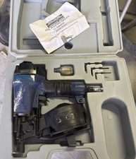 Central Pneumatic 92359 Contractor Series 15 Coil Roofing Air Nailer Gun W Case