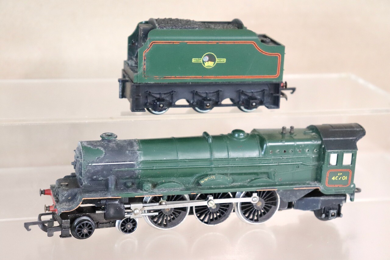 triang princess elizabeth train set