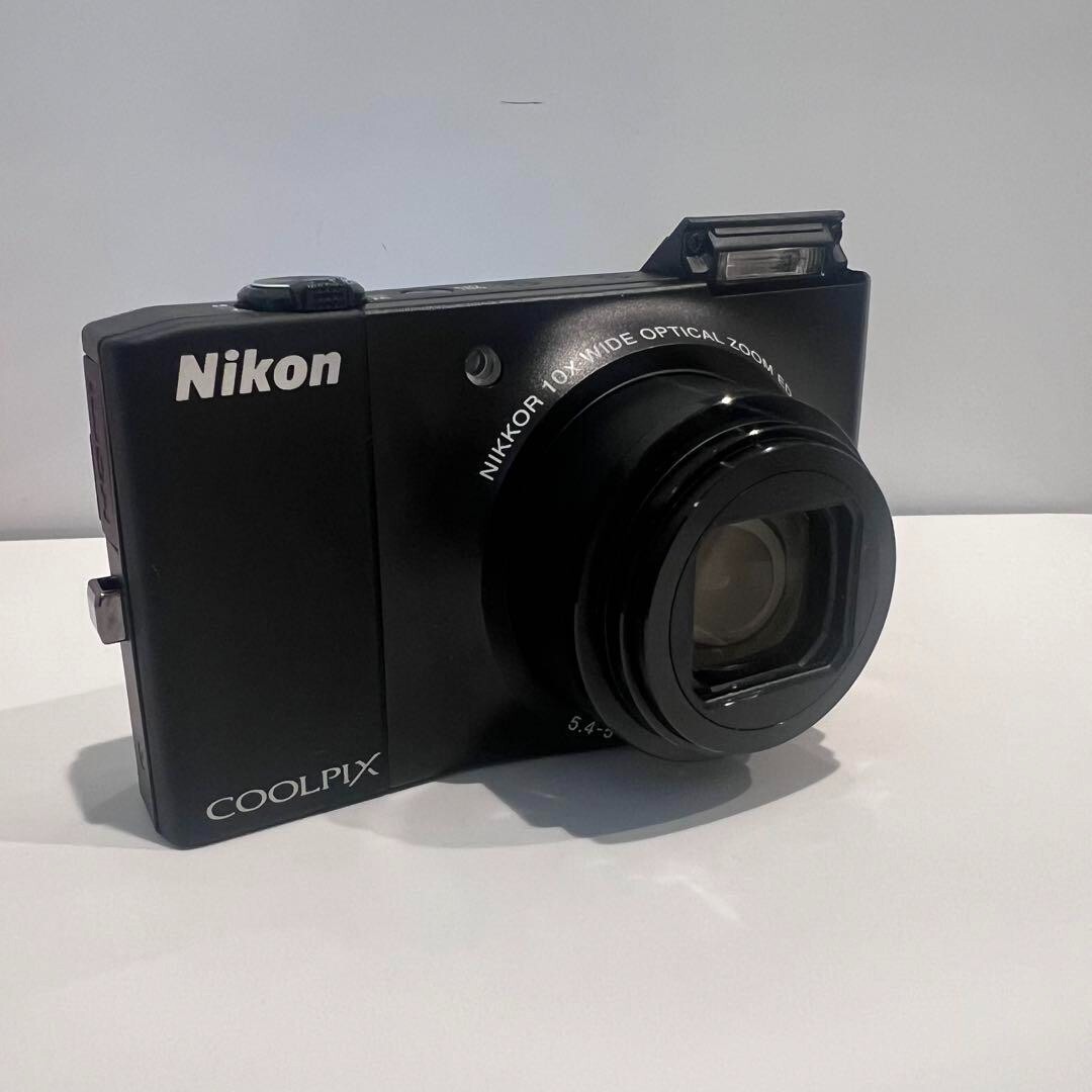 Nikon Coolpix S8000 Black 10X Wide Compact Digital Camera W