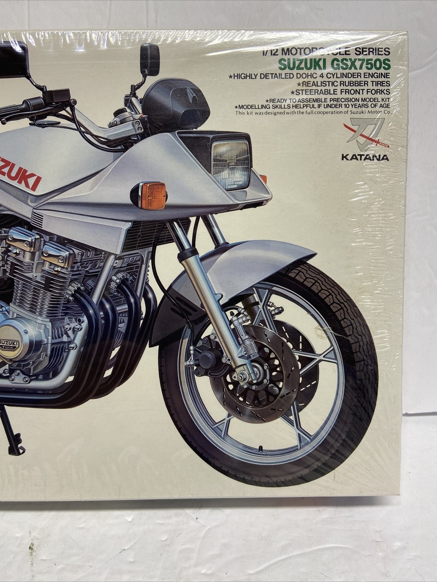 新品 タミヤ 1/12 プラモデル SUZUKI GSX750S KATANA タミヤ 1/12 オートバイシリーズ スズキ GSX750S ニューカタナ