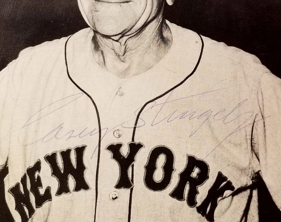 Casey Stengel HOF New York Mets Signed AUTO vtg Team Photo Picture (d. 1975) JSA - Image 3 of 4