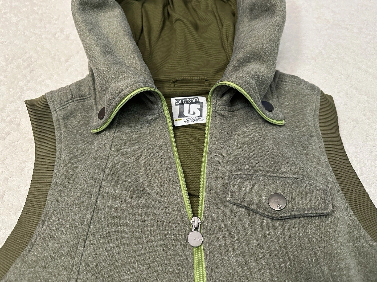 burton 2000s y2k dry ride snowboard ski tech vest barely worn hoodie
