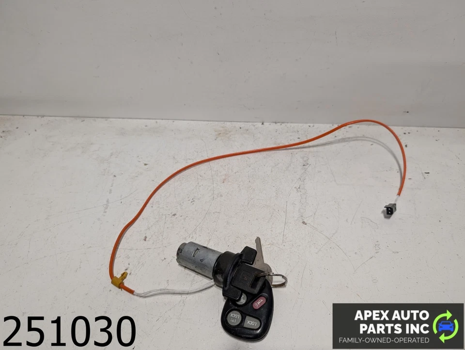 OEM 2000 Pontiac Firebird 3,8 L Interruptor de encendido Cilindro y Llavero Foto 4 de 4