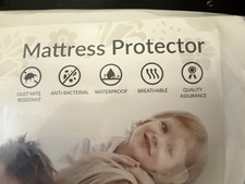Mattress Protector Anti Bacterial Breathable Twin Size White Quilted