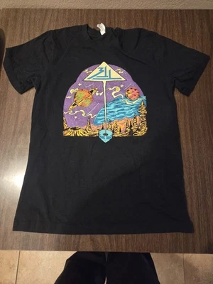311 Band 2019 Summer Tour Concert Shirt Size Medium space alien - Image 1 of 4
