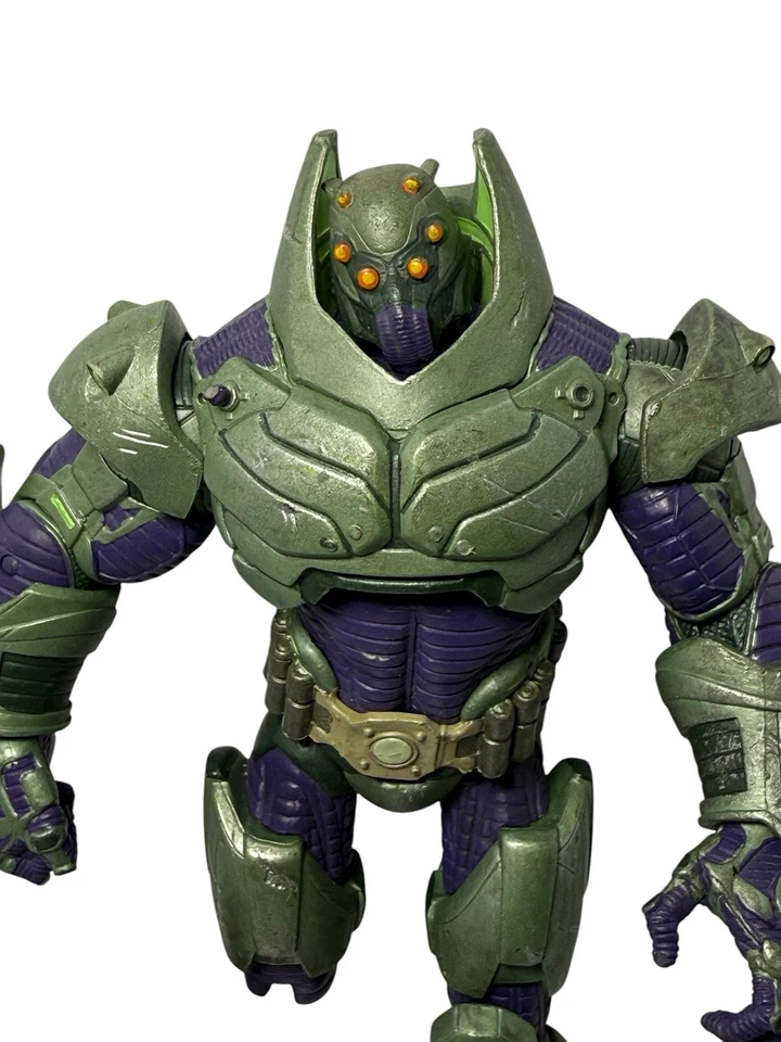Boneco de ação DC Collectibles Deluxe Lex Luthor blindado para peças ou reparos usado - Imagem 2 de 4