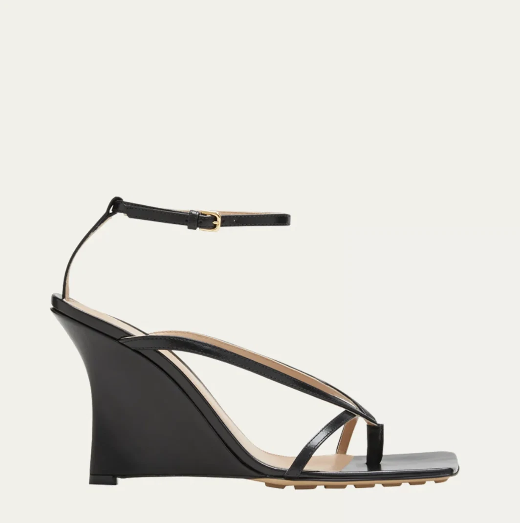 Bottega veneta black sandals sales