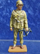DelPrado Soldiers Collection 1/30 Metal German 1942 Warrant Officer Tan Base