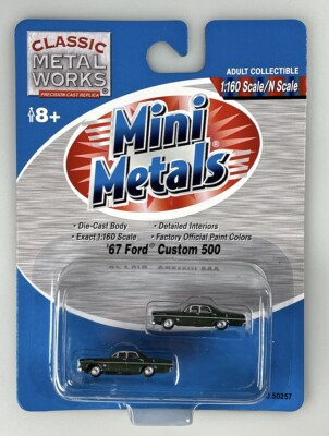 Classic Metal Works 50257, N, 2x '67 Ford Custom 500, d'grün-metallic, , selten