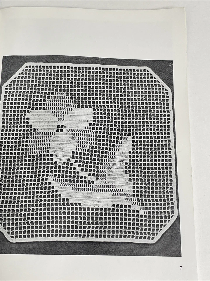 Libro Diseños Tapetes Para Tesoro Lirio Nº 209 Patrón Crochet Foto 4 de 4