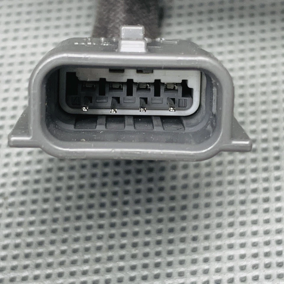 Lambda Oxygen Sensor For 2014-2017 Nissan 370Z Infiniti Q50 3.7L 211500-7610 — 第 4/4 张图片