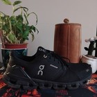 On Cloudflyer Waterproof Mens UK 9.5 Running Gym Trainers Good Condition