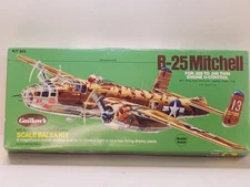 WWII North  Am. B-25 Mitchell Guillow's Model Airplane Kit Balsa Wood  GUI-805