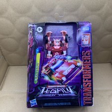 Hasbro Transformers Legacy Elita-1