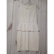 Max Studio Dress Ladies 2 Ivory Lace Sleeveless Preplum Knee Length