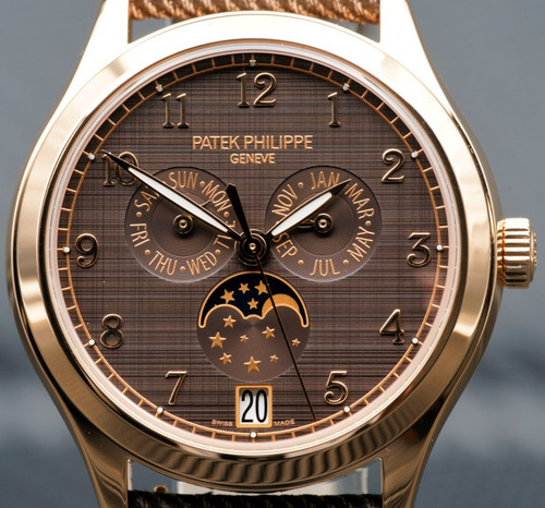 2025 Patek Philippe Complications 4946R-001 Annual Calendar Moonphase Rose Gold