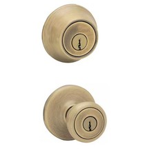 Kwikset Tylo Antique Brass Exterior Entry Door Knob and Double Cylinder Deadbolt